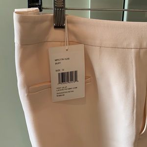 Lafayette 148 Women’s Gates Pant in Buff. Size 12